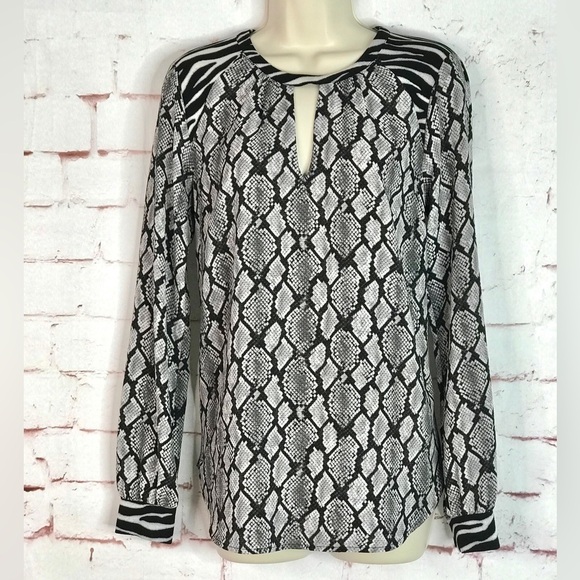 MICHAEL Michael Kors XS Snake Print Keyhole Neck Black & Gray Long Sleeve Blouse - Picture 14 of 14